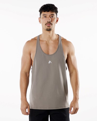 Alphalete Fitted Performance Stringer Cedar | TJSD-30567