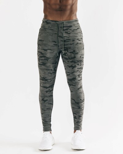 Alphalete Fitted Single-Brushed 30" Jogger Camo | VGXS-34521