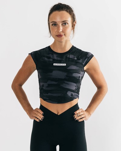 Alphalete High Performance Korta Sleeve Crop Tee Svarta Camo | DYXL-87402