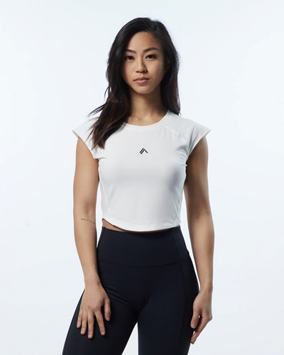 Alphalete High Performance Korta Sleeve Crop Tee Resin | QXBW-25813